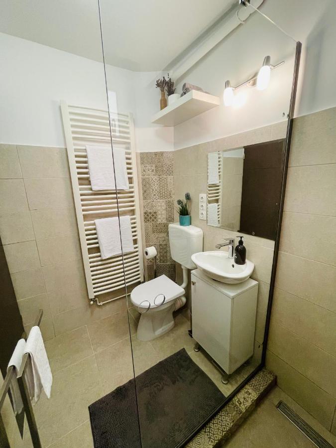 סאטו מארה Little Cute Homey Apartman מראה חיצוני תמונה